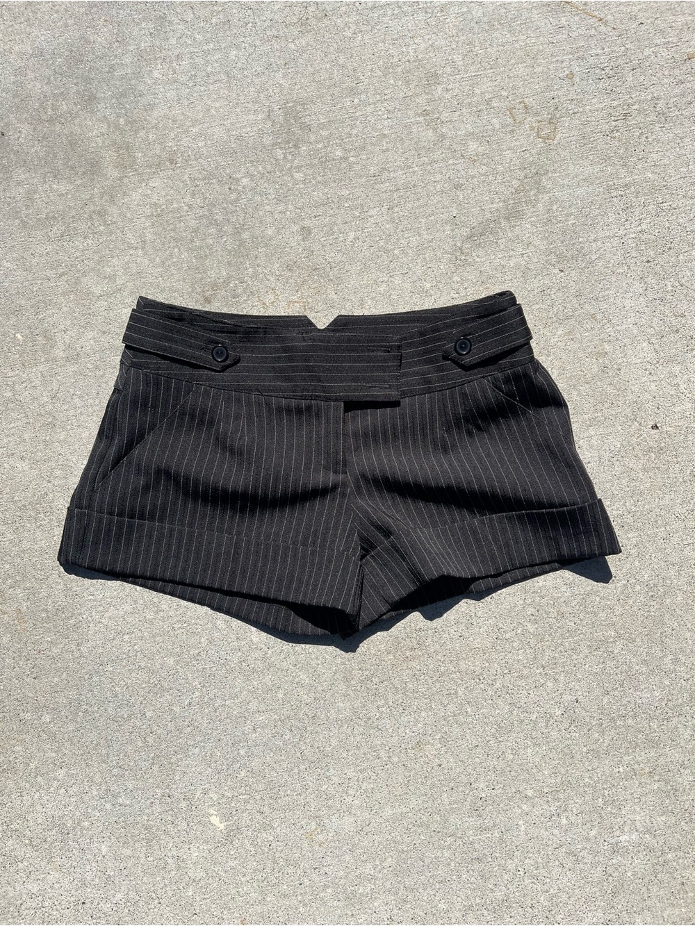 Vintage Women Guess Micro shorts